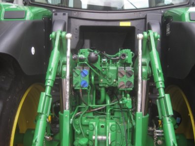 John Deere 6210R