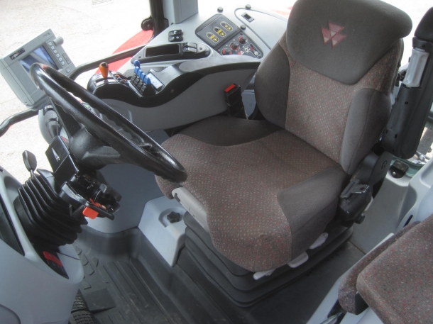 Massey Ferguson 8480