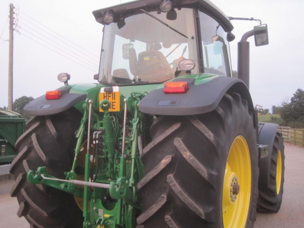 John Deere 7930