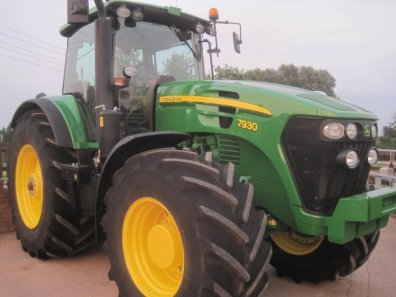 John Deere 7930
