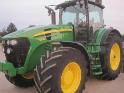 John Deere 7930