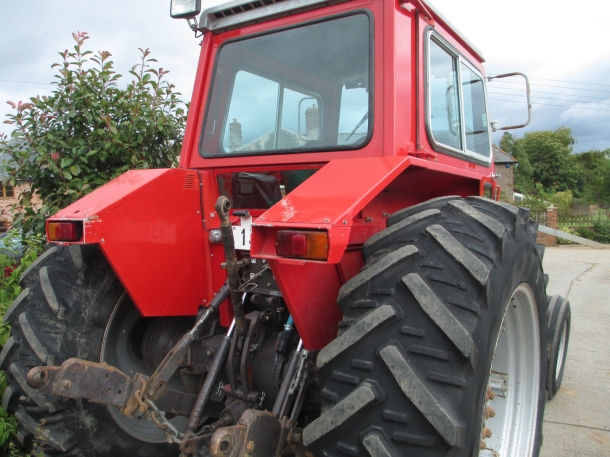 Massey Ferguson 592