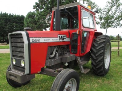 Massey Ferguson 592