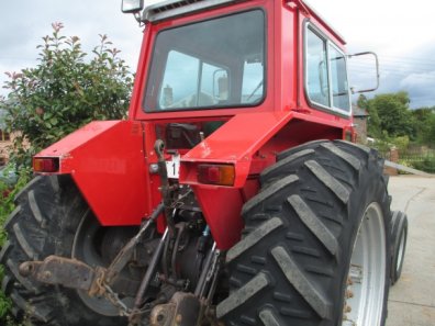 Massey Ferguson 592