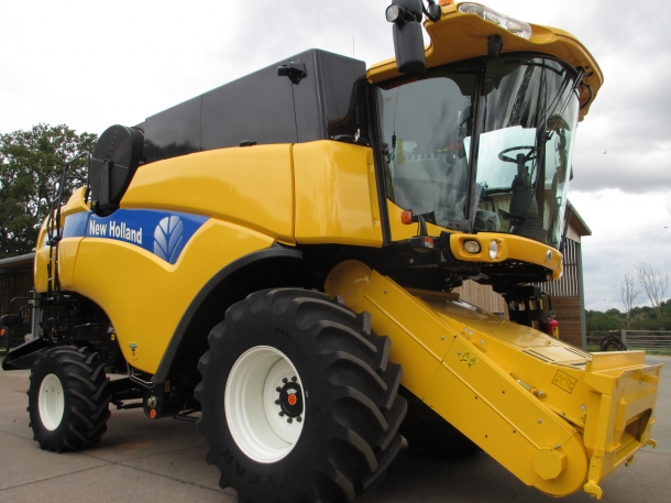 New Holland CX8040 SL