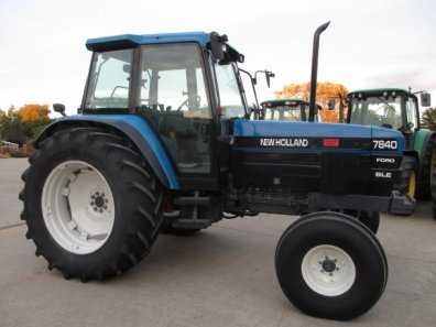 New Holland 7840 SLE