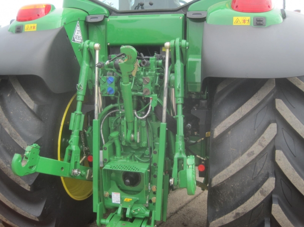 John Deere 6930