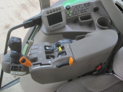John Deere 6930