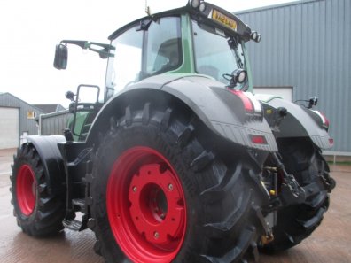 Fendt 828 Profi-Plus