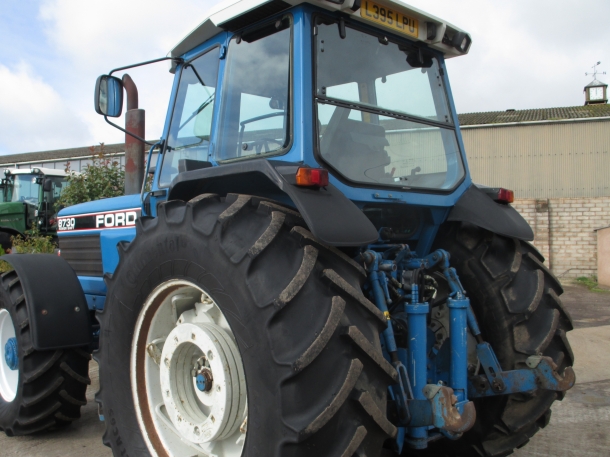 Ford 8730