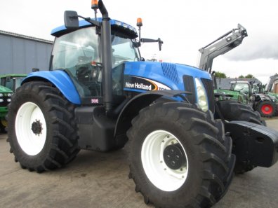 New Holland TG285