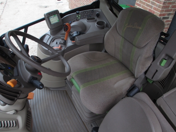 John Deere 6930