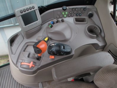 John Deere 6930