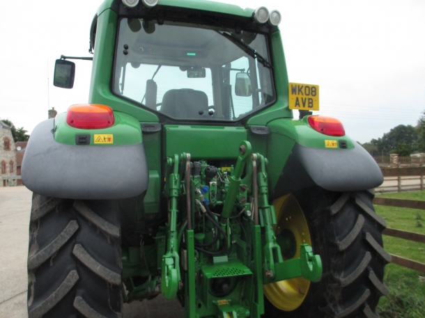 John Deere 6330