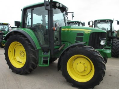 John Deere 6330