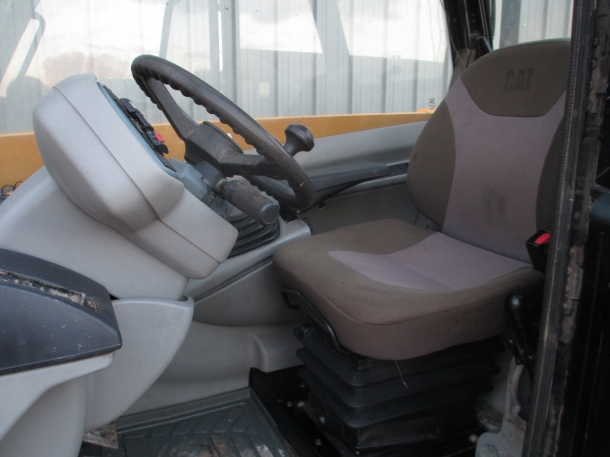 CAT TH330B