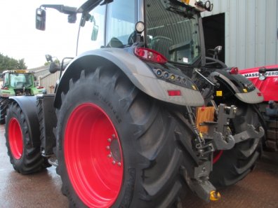 Fendt 724 Profi-Plus