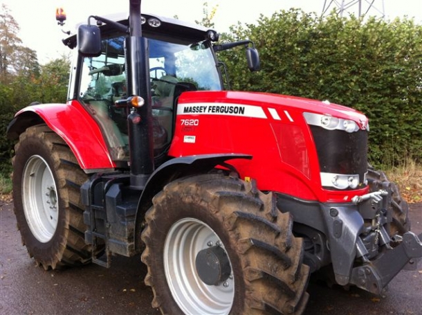 Massey Ferguson 7620 Exclusive