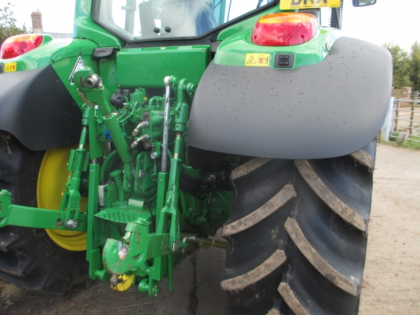John Deere 6330