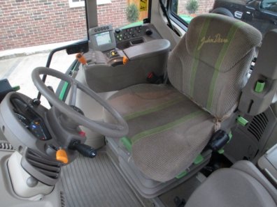 John Deere 6430