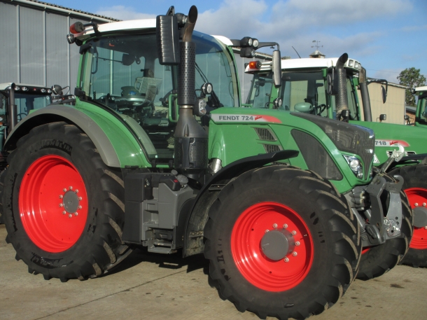 Fendt 724 Profi-Plus