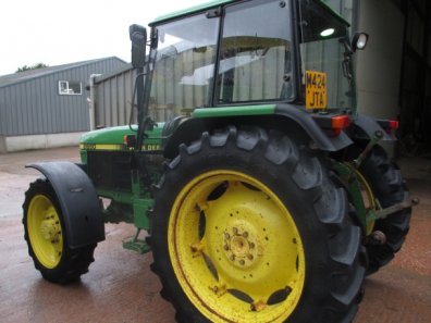 John Deere 2650