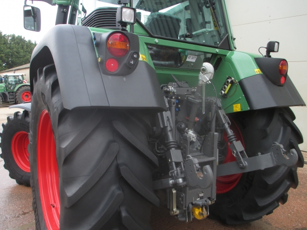 Fendt 412