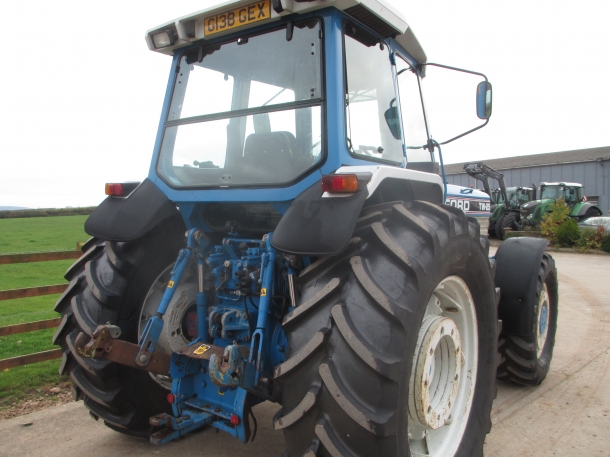 Ford TW25 SQ