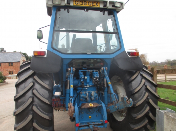 Ford TW25 SQ