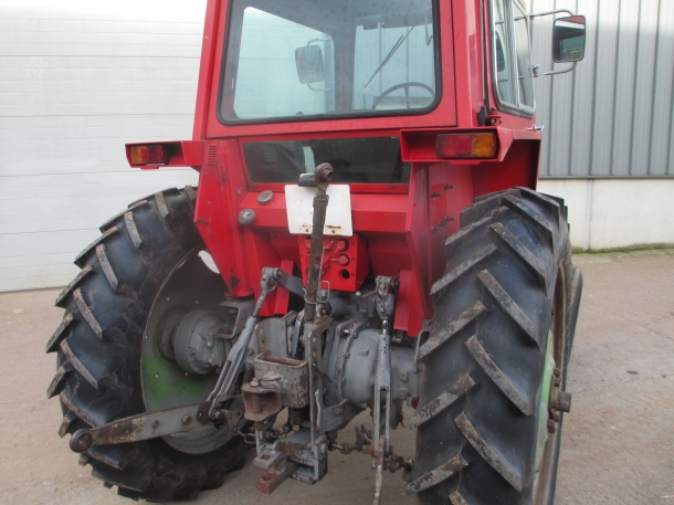 Massey Ferguson 575