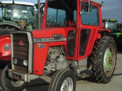 Massey Ferguson 575