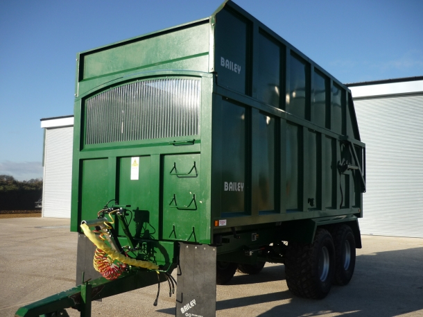 Bailey TB 15 silage trailer