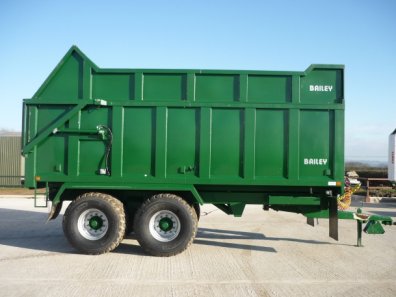 Bailey TB 15 silage trailer