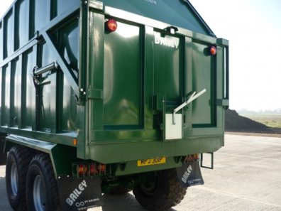 Bailey TB 15 silage trailer