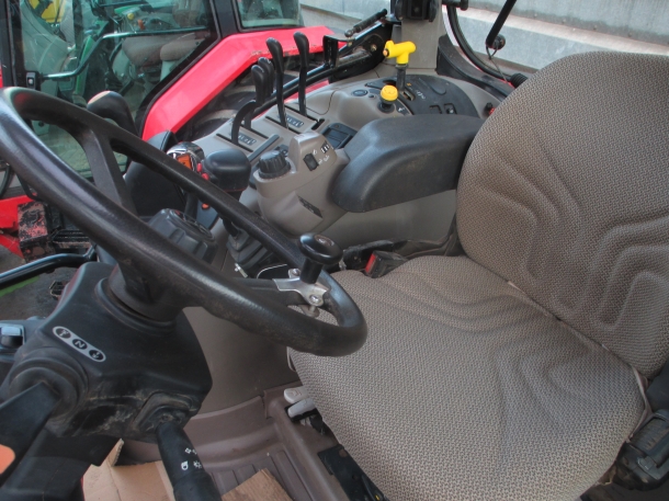 Case Maxum 100