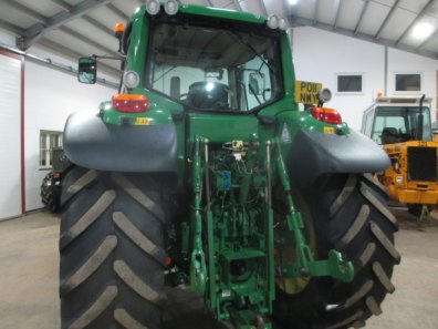 John Deere 6930