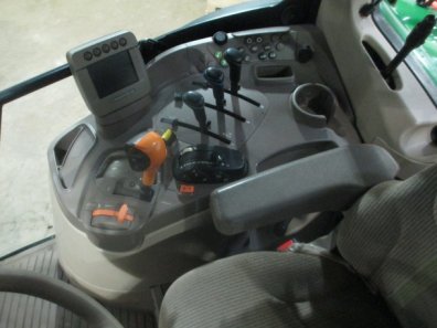 John Deere 6930