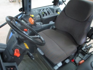 New Holland TM155