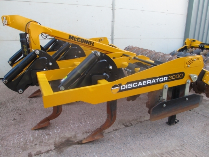 McConnel Discaerator 3000