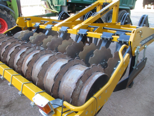 McConnel Discaerator 3000