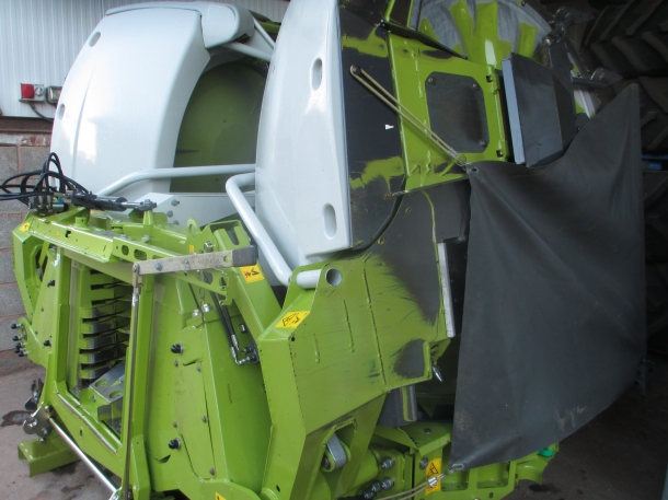 Claas Orbis 600 8 row maize header