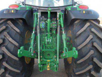 John Deere 6210R