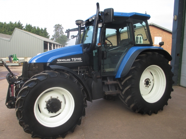New Holland TS115 SLE