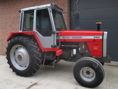 Massey Ferguson 699