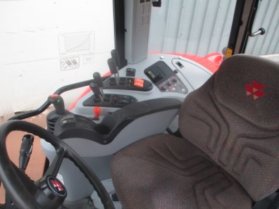 Massey Ferguson 6490