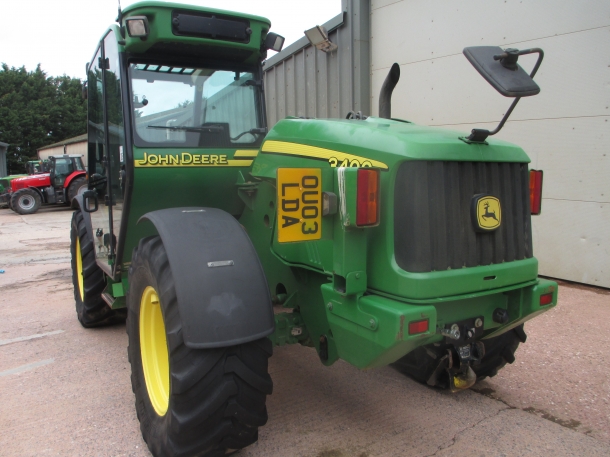 John Deere 3400