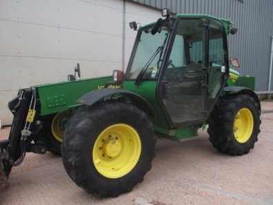 John Deere 3400