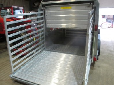 Ifor Williams TA510G3-14 tri-axle trailer