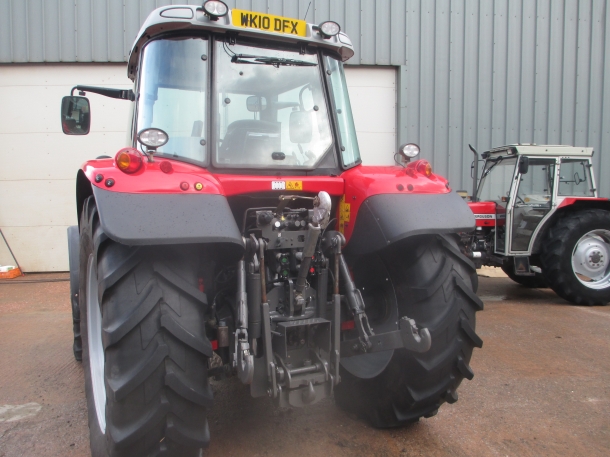 Massey Ferguson 6470