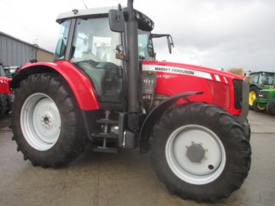 Massey Ferguson 6470
